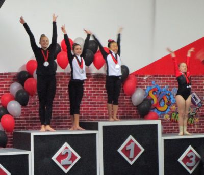 Medaljerna delas ut ...
